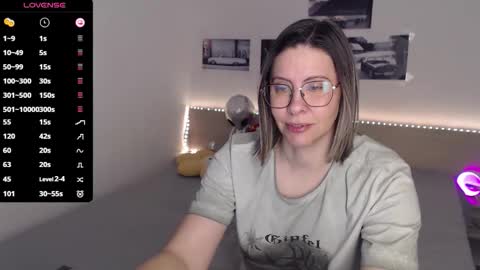 Snapshot of justmexy7 chatting on 02-05-26, 05:12 Julie online show from 02-05-26, 05:12