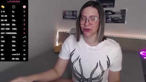 Snapshot of justmexy7 chatting on 02-19-26, 05:03 Julie online show from 02-19-26, 05:03