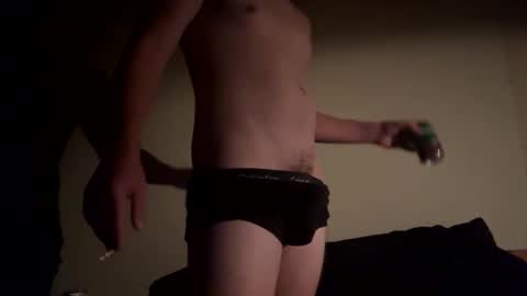 justmoresluts online show from 02-28-25, 10:20