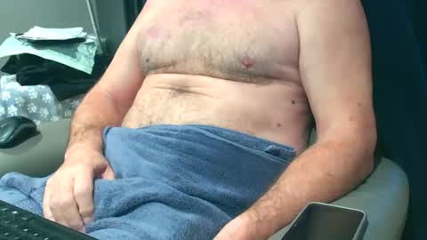 Snapshot of justpleased2behere chatting on 11-10-25, 01:43 here to Have Fun online show from 11-10-25, 01:43