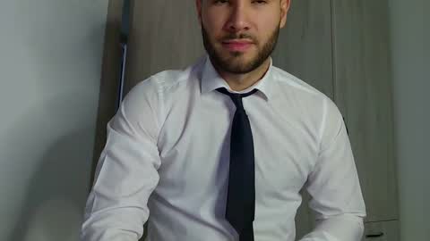 Justin online show from 02-18-25, 06:26