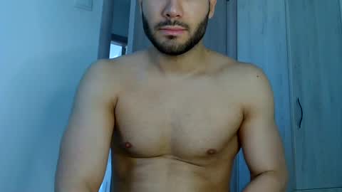 Snapshot of justynxxx1 chatting on 06-14-26, 04:25 Justin online show from 06-14-26, 04:25