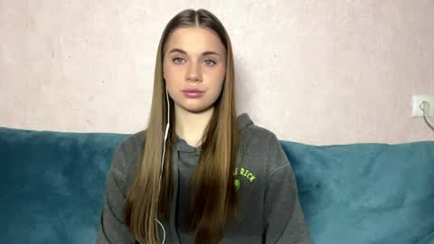 Melissa online show from 04-09-26, 06:19