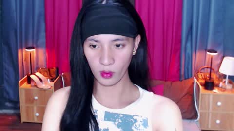 Snapshot of jv_mushroomhead chatting on 09-10-25, 06:35 Akii online show from 09-10-25, 06:35