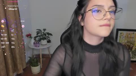 Snapshot of jxssicax chatting on 10-15-25, 02:44 jxssicax online show from 10-15-25, 02:44