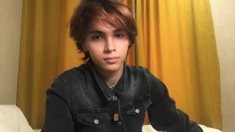 Snapshot of k0sta_32 chatting on 12-26-24, 04:43  k0sta online show from 12-26-24, 04:43