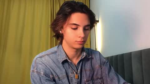 Snapshot of k0sta_32 chatting on 01-21-25, 12:07  k0sta online show from 01-21-25, 12:07