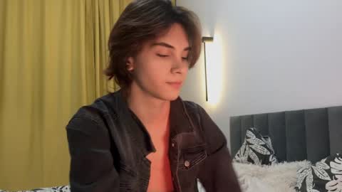 Snapshot of k0sta_32 chatting on 01-22-25, 08:06  k0sta online show from 01-22-25, 08:06