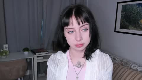 Annie online show from 05-14-26, 05:20