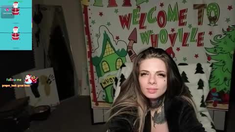 K8X4U LOVE ME online show from 12-17-25, 05:13