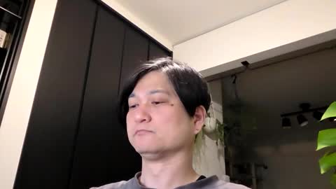 KI e697a5e69cac online show from 04-26-26, 03:53