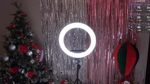 Snapshot of k_kimikooo chatting on 01-01-25, 04:29 Amely online show from 01-01-25, 04:29