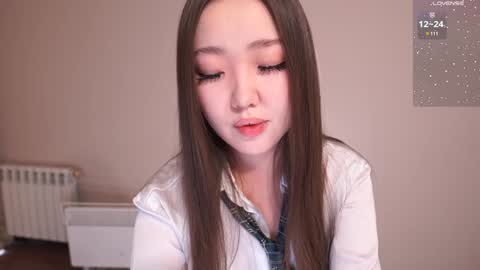 Snapshot of k_kimikooo chatting on 02-08-25, 04:25 Amely online show from 02-08-25, 04:25