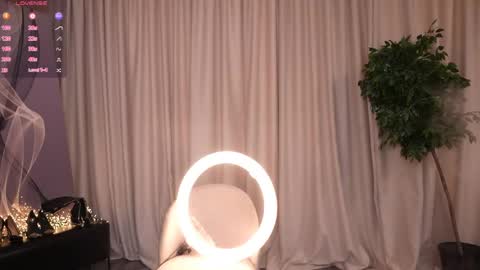 Snapshot of k_kimikooo chatting on 04-29-26, 06:06 Amely online show from 04-29-26, 06:06