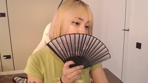 Kaoru online show from 07-25-26, 09:51