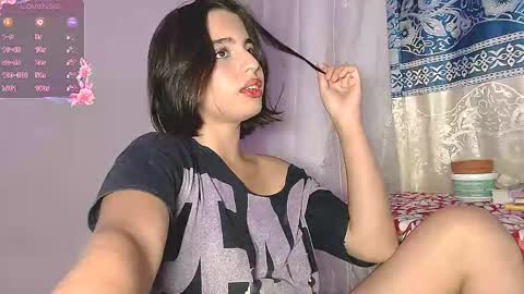 Snapshot of kade_01 chatting on 09-29-25, 04:39 Kade Anne online show from 09-29-25, 04:39