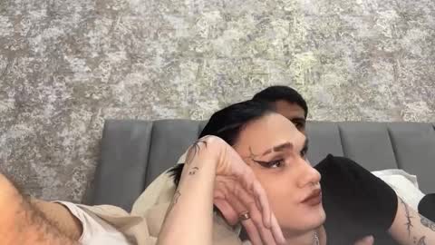 kadhembrini21 online show from 12-16-25, 08:58