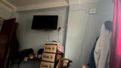 Snapshot of kadimadrid43 chatting on 03-23-26, 04:44 Frank lukas online show from 03-23-26, 04:44