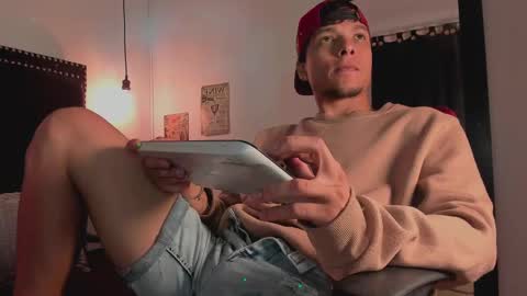 Kael Owens online show from 02-09-25, 08:44