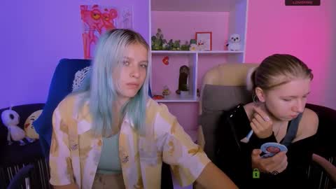 kaela_spell_ online show from 09-25-25, 05:33