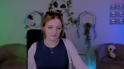 Snapshot of kaela_spell_ chatting on 07-01-26, 04:03 kaela_spell_ online show from 07-01-26, 04:03