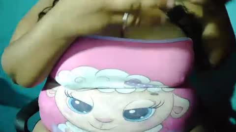 Snapshot of kaeluna chatting on 06-28-26, 01:06 Kae luna online show from 06-28-26, 01:06