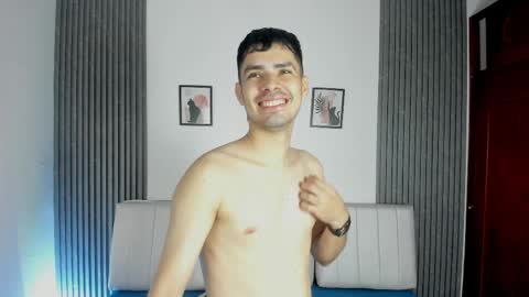 Snapshot of kaelx_x chatting on 05-25-26, 12:11 Kael online show from 05-25-26, 12:11
