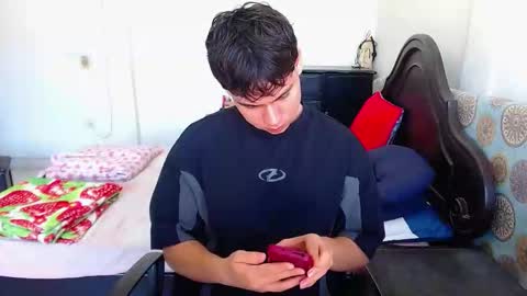 Snapshot of kafer_1022 chatting on 02-05-26, 02:43 kafer online show from 02-05-26, 02:43