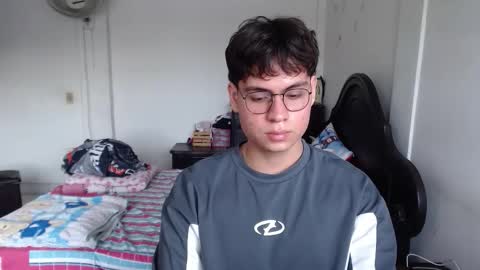 Snapshot of kafer_1022 chatting on 02-10-26, 09:41 kafer online show from 02-10-26, 09:41