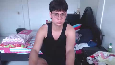 Snapshot of kafer_1022 chatting on 02-18-26, 06:59 kafer online show from 02-18-26, 06:59