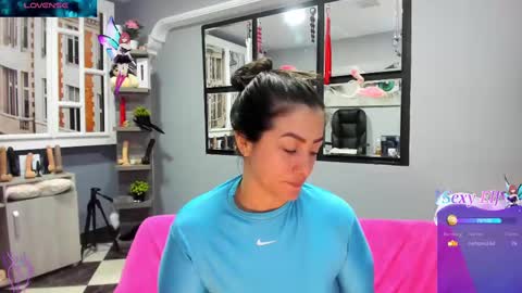 Antonella online show from 03-10-25, 04:35