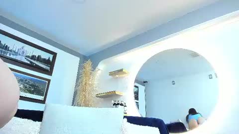 Snapshot of kagomme_h chatting on 06-22-26, 09:06 Antonella online show from 06-22-26, 09:06