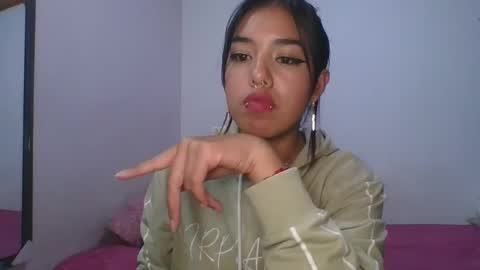 Snapshot of kahelipurple chatting on 12-31-24, 06:59 KAHELIINDEPENDENT MODEL online show from 12-31-24, 06:59