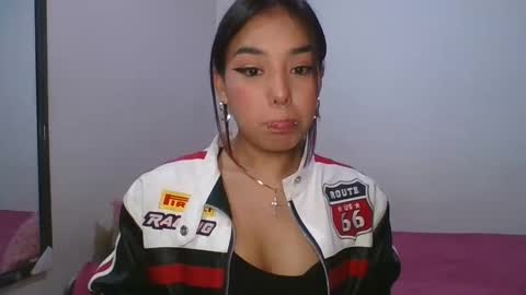 Snapshot of kahelipurple chatting on 01-15-25, 01:34 KAHELIINDEPENDENT MODEL online show from 01-15-25, 01:34