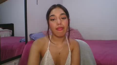 Snapshot of kahelipurple chatting on 02-13-25, 01:29 KAHELIINDEPENDENT MODEL online show from 02-13-25, 01:29