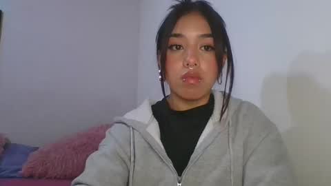 Snapshot of kahelipurple chatting on 02-15-25, 04:14 KAHELIINDEPENDENT MODEL online show from 02-15-25, 04:14