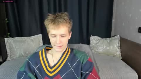 Snapshot of kai_milller chatting on 01-17-26, 07:06 Kai online show from 01-17-26, 07:06