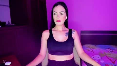 Snapshot of kaiahlive chatting on 06-28-26, 04:13 kaiahlive online show from 06-28-26, 04:13