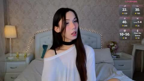 Kaia Monday Thursday FridaySaturdaySunday online show from 10-27-25, 11:47