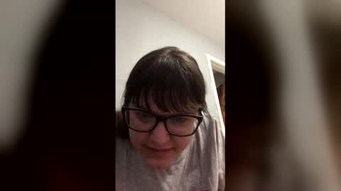 Snapshot of kaibabe0 chatting on 11-27-25, 03:25 kaibabe0 online show from 11-27-25, 03:25