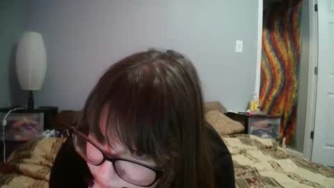 Snapshot of kaibabe0 chatting on 12-16-25, 02:49 kaibabe0 online show from 12-16-25, 02:49