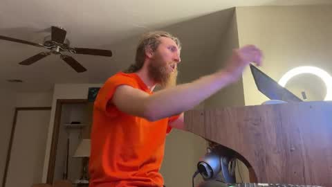 Kaiku77 online show from 03-18-26, 02:58