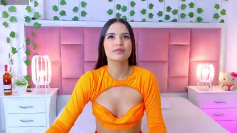 Snapshot of kaily_sweet1 chatting on 06-25-26, 11:26 kelly online show from 06-25-26, 11:26