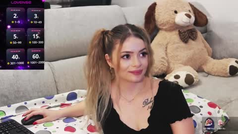 Snapshot of kailyn_moen01 chatting on 01-14-25, 09:51 Kailyn online show from 01-14-25, 09:51