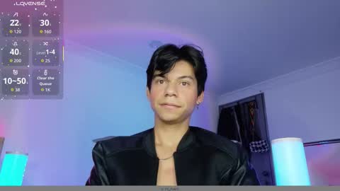 Snapshot of kain_moretti chatting on 09-17-25, 11:34 KAIN online show from 09-17-25, 11:34