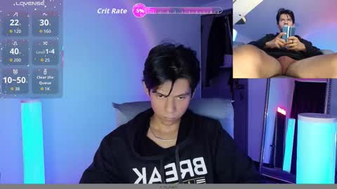 Snapshot of kain_moretti chatting on 09-19-25, 12:06 KAIN online show from 09-19-25, 12:06