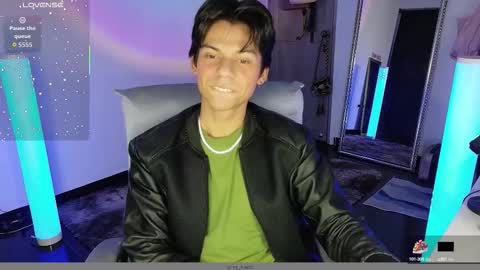 Snapshot of kain_moretti chatting on 09-29-25, 10:31 KAIN online show from 09-29-25, 10:31