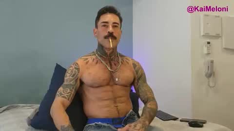 Snapshot of kairos_xx chatting on 05-23-26, 04:44 Kairos Meucci online show from 05-23-26, 04:44