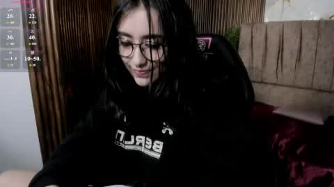 Snapshot of kairy_tay chatting on 05-13-26, 03:15 Kairy online show from 05-13-26, 03:15