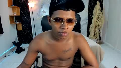 kaiser_alpha777 online show from 04-09-26, 06:35